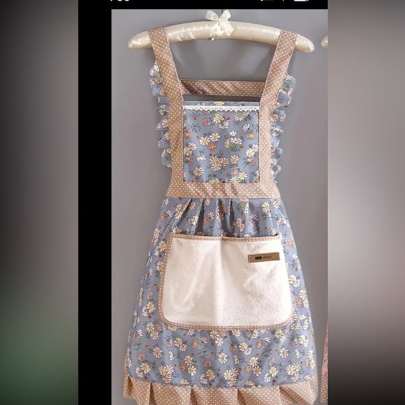 Floral Blue Apron with Pocket - Picture 1 of 7